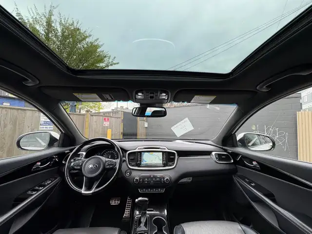 2016 Kia Sorento All-wheel Drive 4dr 2.0L Turbo SX - Photo 8