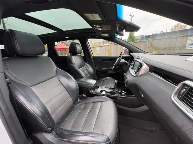2016 Kia Sorento All-wheel Drive 4dr 2.0L Turbo SX - Photo 18