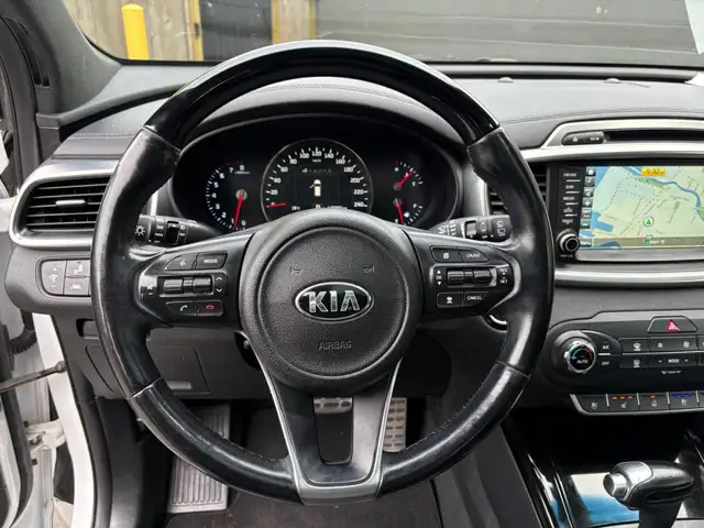 2016 Kia Sorento All-wheel Drive 4dr 2.0L Turbo SX - Photo 19