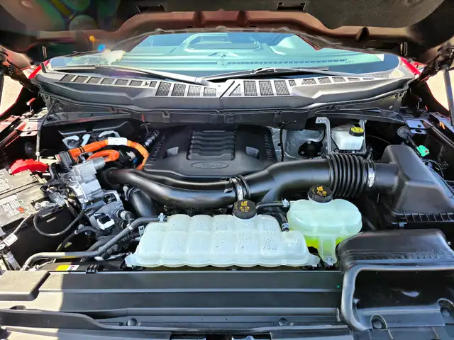 Ford F-150 LARIAT FX4 Powerboost Hybrid 502A Co-Pilot 360 LARIAT - Photo 37