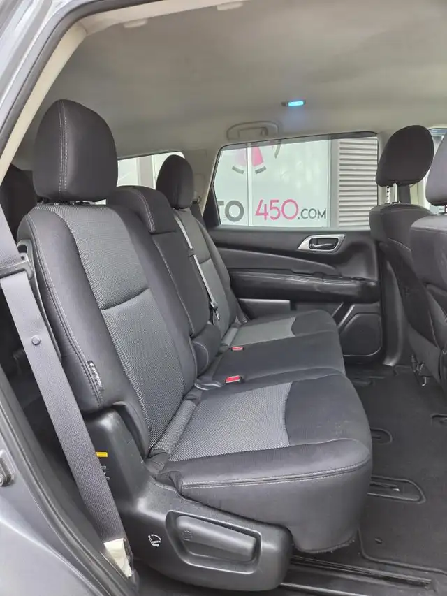Nissan Pathfinder SV Tech 2018 SV TECH AWD 7 PLACES EXTRA CLEAN - Photo 12