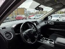 Nissan Pathfinder SV Tech 2018 SV TECH AWD 7 PLACES EXTRA CLEAN - Photo 17