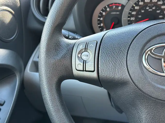 2011 Toyota RAV4 | ONE OWNER | LOW KMS! | - Photo 25