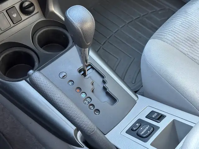 2011 Toyota RAV4 | ONE OWNER | LOW KMS! | - Photo 30