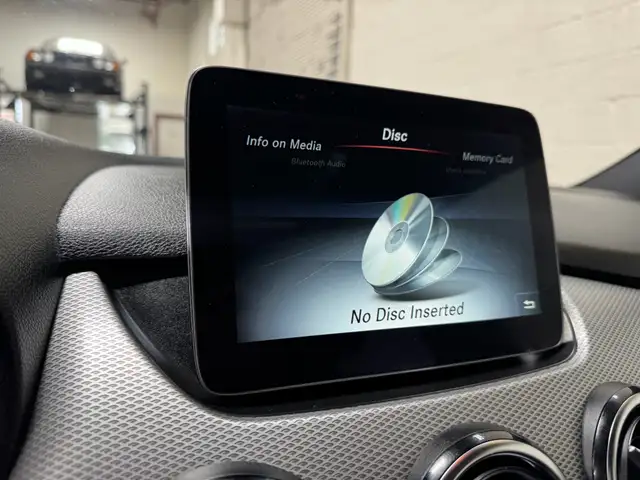 2018 Mercedes-Benz B-Class B250 4MATIC|NAVI - PANO-ROOF - BLINDS - Photo 21