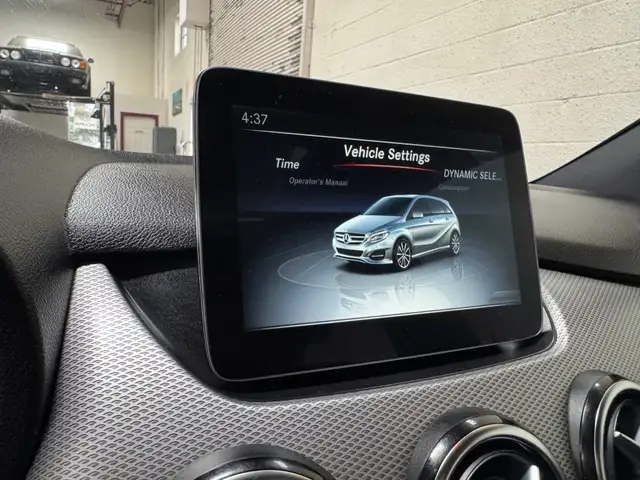 2018 Mercedes-Benz B-Class B250 4MATIC|NAVI - PANO-ROOF - BLINDS - Photo 24