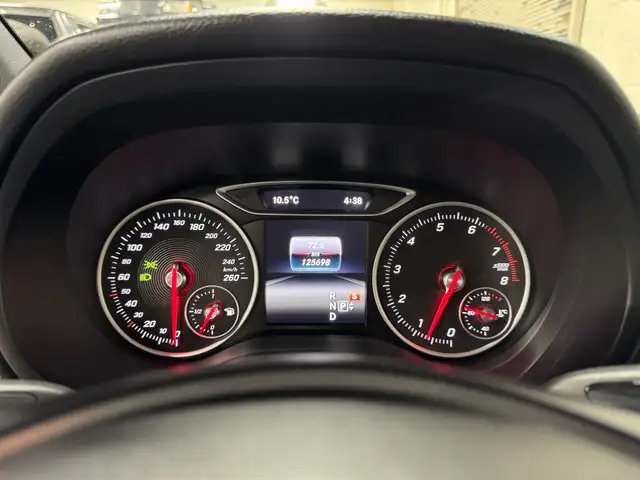 2018 Mercedes-Benz B-Class B250 4MATIC|NAVI - PANO-ROOF - BLINDS - Photo 31