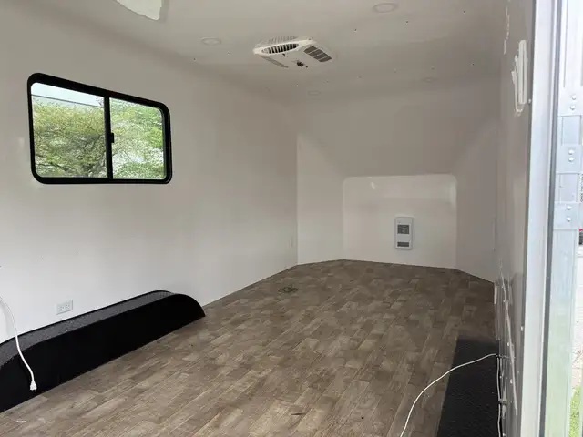 2025 Shuttle Office 20 Foot Mobile Office Trailer - Photo 13