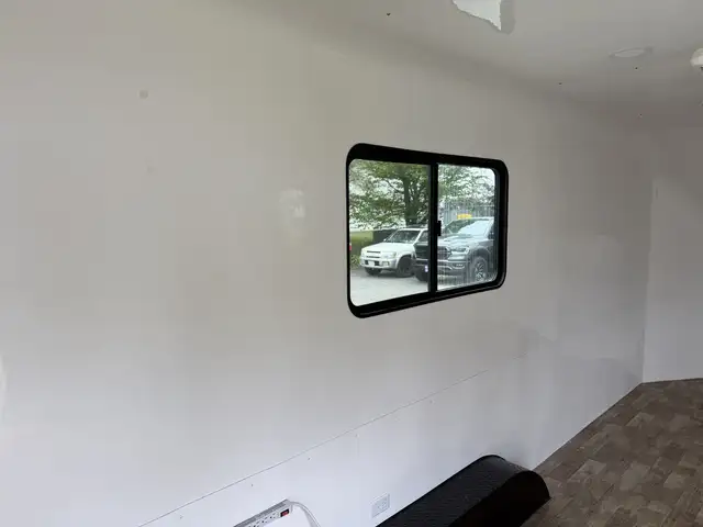 2025 Shuttle Office 20 Foot Mobile Office Trailer - Photo 24