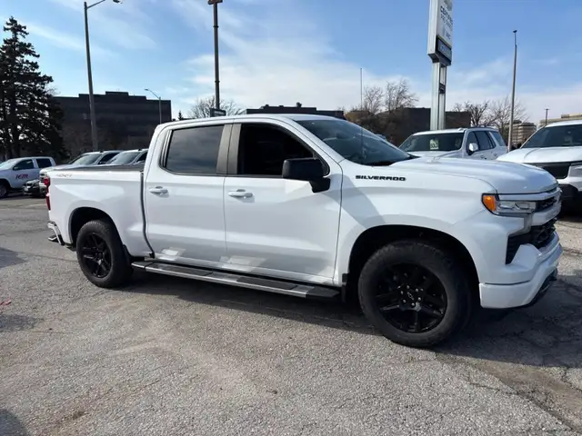 2024 Chevrolet Silverado 1500 RST - Photo 10
