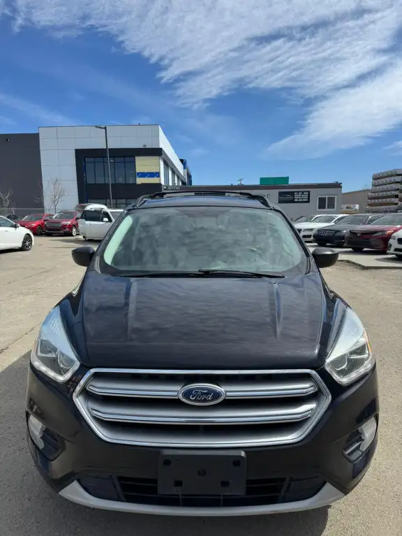 2017 Ford Escape SE | AWD : Heated Seats, Backup Camera - Photo 2