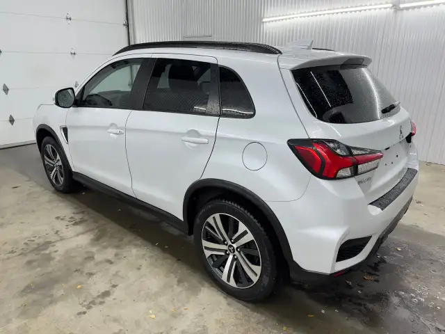 Mitsubishi RVR Sel Awc Mags 2023 à vendre - Photo 8