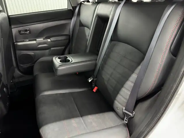 Mitsubishi RVR Sel Awc Mags 2023 à vendre - Photo 22