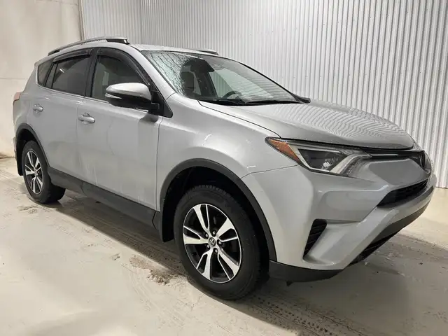 Toyota RAV4 LE TI 2018 à vendre - Photo 5