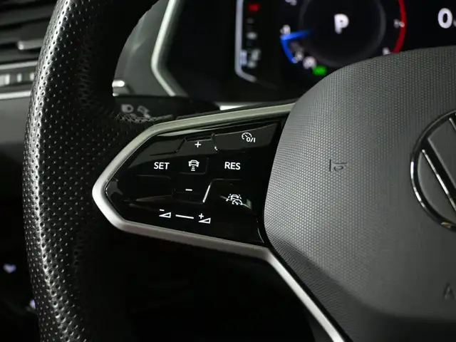 2024 Volkswagen Tiguan Highline R-Line No Accident Fender 360CAM - Photo 15