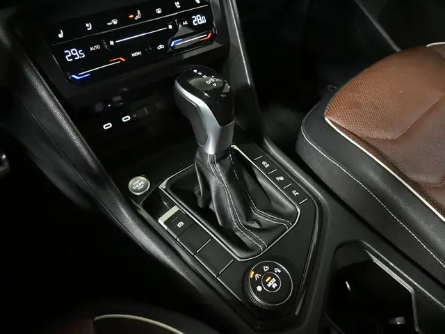 2024 Volkswagen Tiguan Highline R-Line No Accident Fender 360CAM - Photo 24