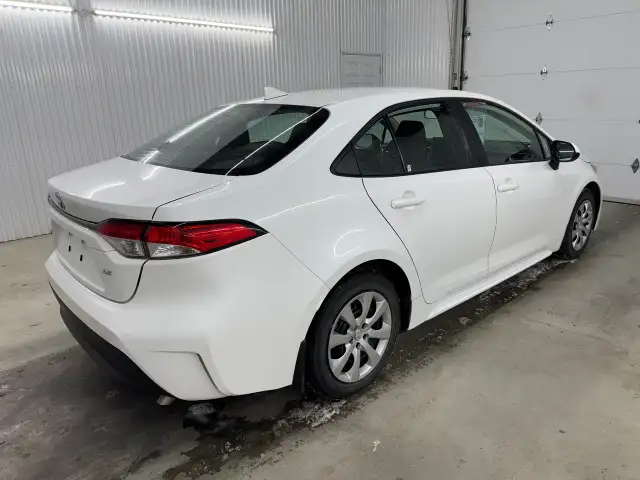 Toyota Corolla Le Sièges Chauffant 2023 à vendre - Photo 5