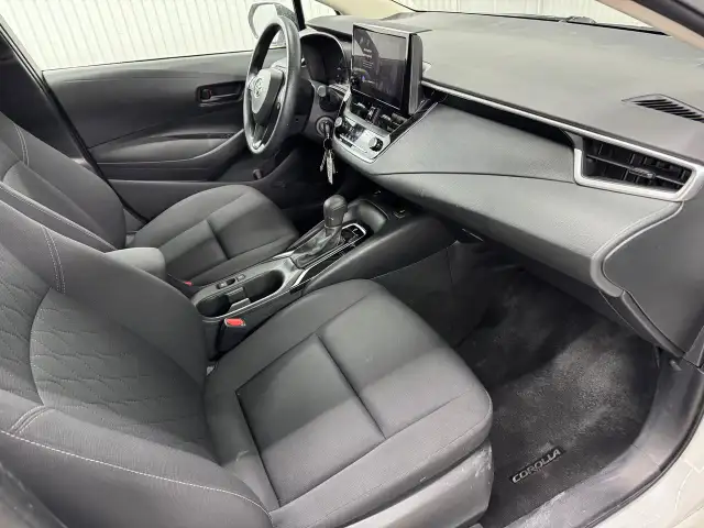 Toyota Corolla Le Sièges Chauffant 2023 à vendre - Photo 20