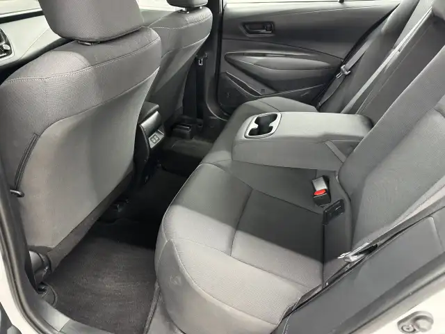 Toyota Corolla Le Sièges Chauffant 2023 à vendre - Photo 24