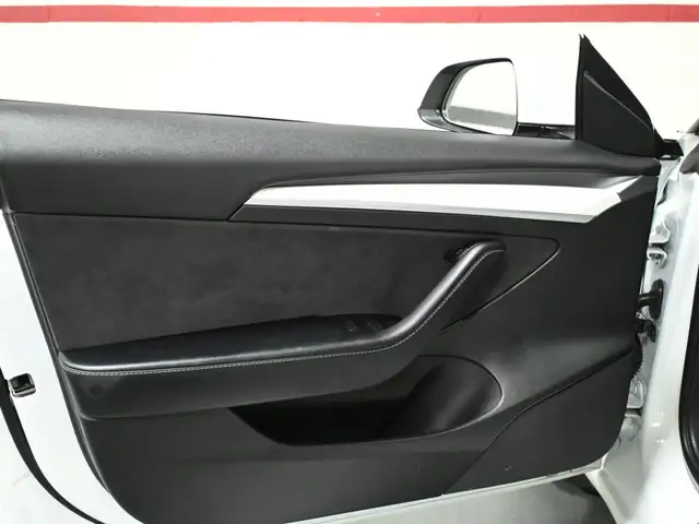 2022 Tesla Model 3 Long Range Dual Motor Autopilot Navigation Gl - Photo 11