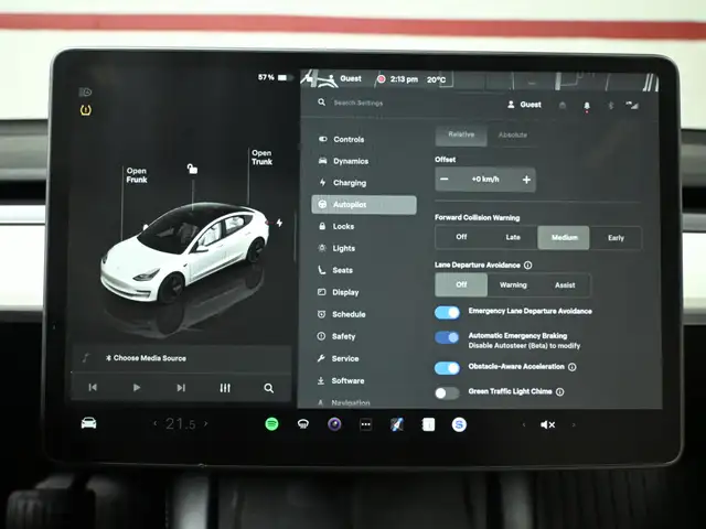 2022 Tesla Model 3 Long Range Dual Motor Autopilot Navigation Gl - Photo 15