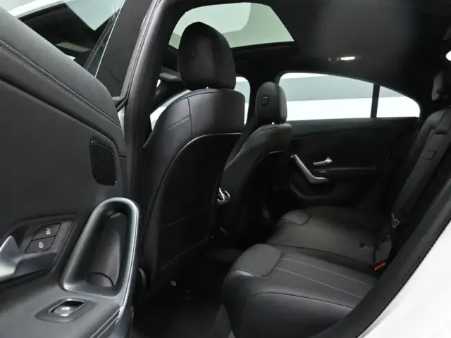 2025 Mercedes-Benz CLA 250 4MATIC No Accident Ambient Light Navi - Photo 25