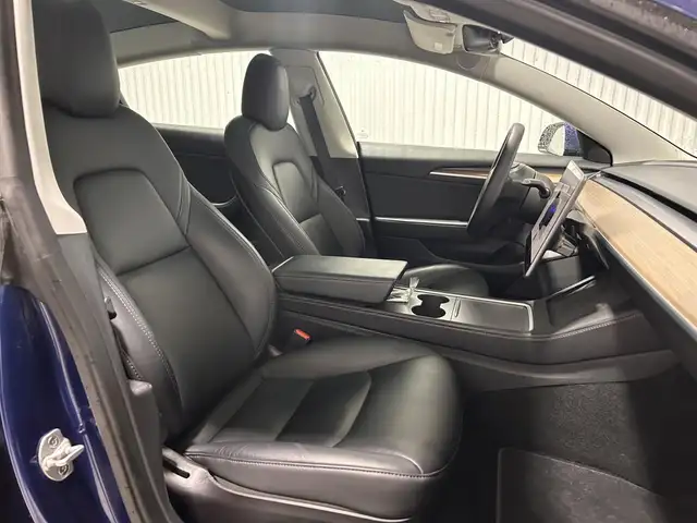 Tesla Model 3 PA 2022 à vendre - Photo 21