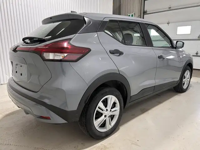 Nissan Kicks S TA 2024 à vendre - Photo 7