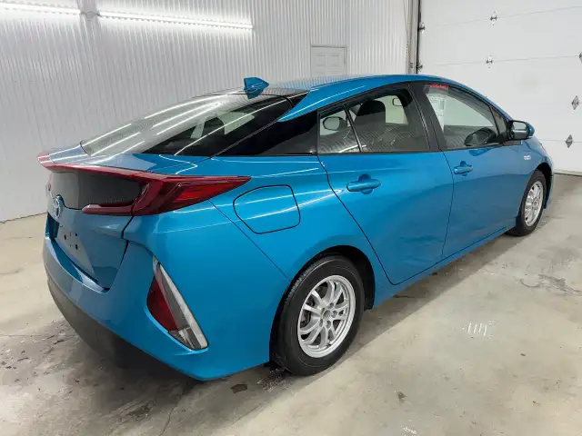 Toyota Prius Prime Plug In Hybrid A/c 2021 a vendre - Photo 8