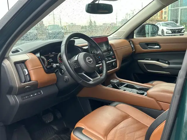 2022 Nissan Pathfinder Platinum Platinum|Accident Free| Finan... - Photo 12