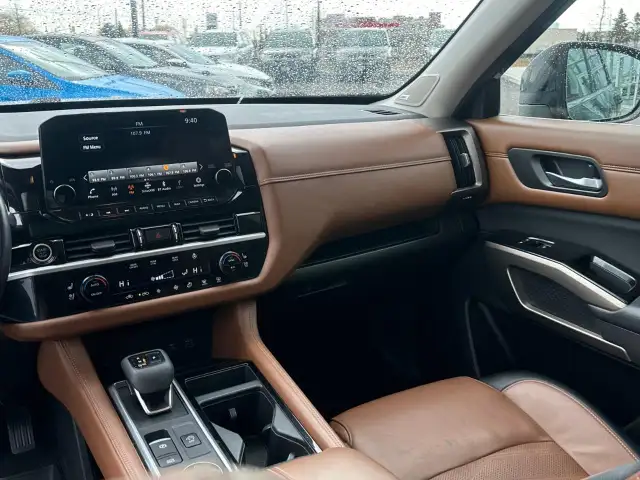 2022 Nissan Pathfinder Platinum Platinum|Accident Free| Finan... - Photo 20