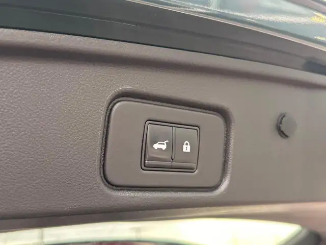 2022 Nissan Pathfinder Platinum Platinum|Accident Free| Finan... - Photo 22