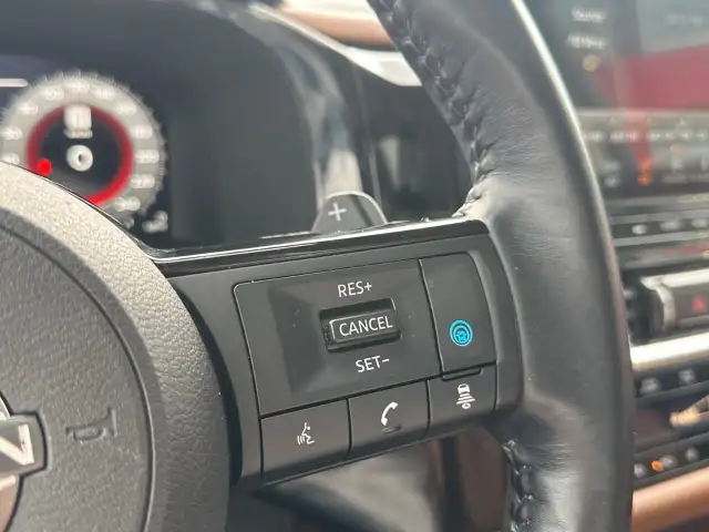 2022 Nissan Pathfinder Platinum Platinum|Accident Free| Finan... - Photo 24