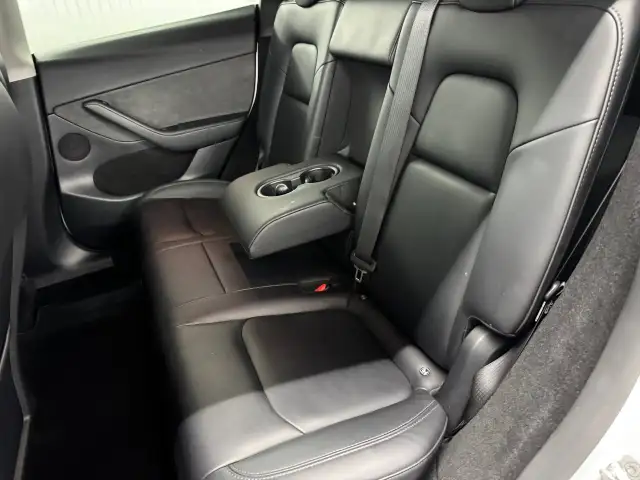 Tesla Model Y Gps Mags Cuir Toit 2024 à vendre - Photo 16