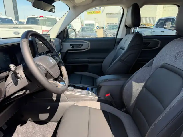 2026 Ford Bronco Sport BIG BEND | BRONZE BLACK DIAMOND PACKAGE - Photo 17