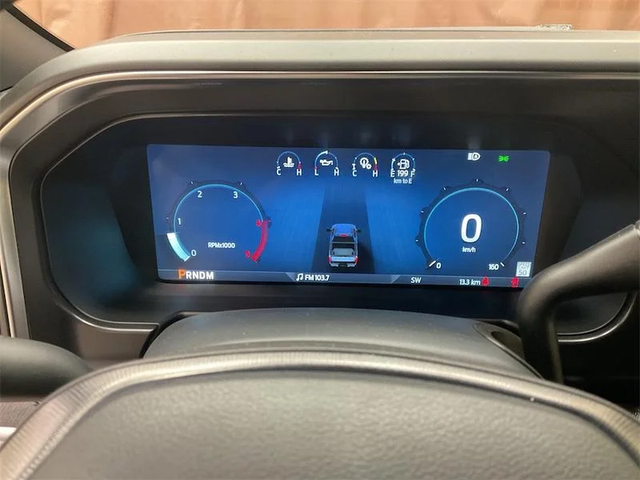 2026 FORD F-350 Super Duty Platinum - Photo 11