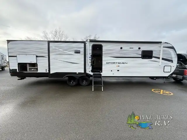 2026 KZ Sportsmen SE 344BHKSE 4 slide outs!