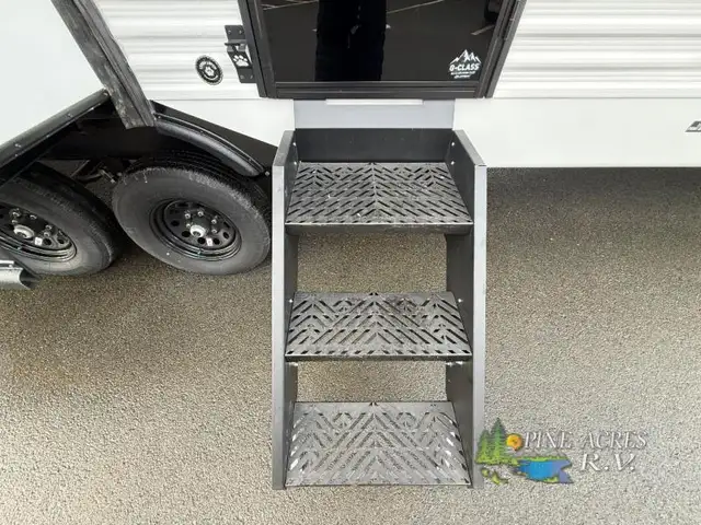 2026 KZ Sportsmen SE 344BHKSE 4 slide outs! - Photo 5