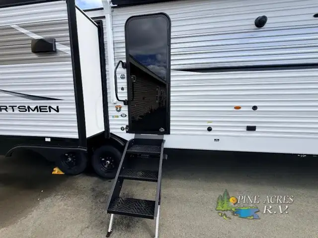 2026 KZ Sportsmen SE 344BHKSE 4 slide outs! - Photo 9