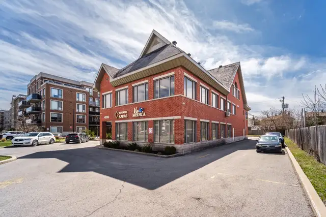 À LOUER - BUREAUX-FOR RENT - PROFESSIONAL OFFICES - WEST ISLAND - Photo 7