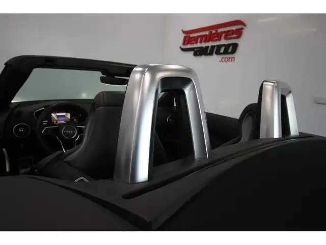 2019 Audi TT S-LINE / 2.0 TFSI / CONVERTIBLE / QUATTRO - Photo 19