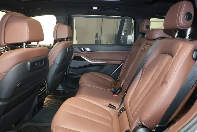 2021 BMW X7 M50i - PANO|NAVI|360CAM|HEADSUP|MASSAGE SEAT - Photo 10