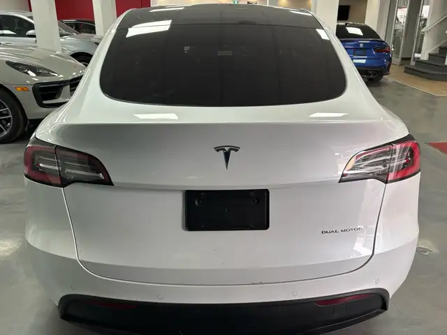 2021 Tesla Model Y Long Range AWD - Photo 6
