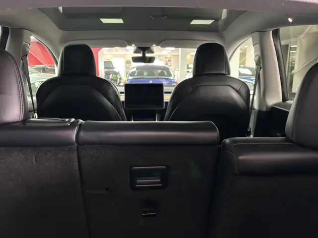 2021 Tesla Model Y Long Range AWD - Photo 16