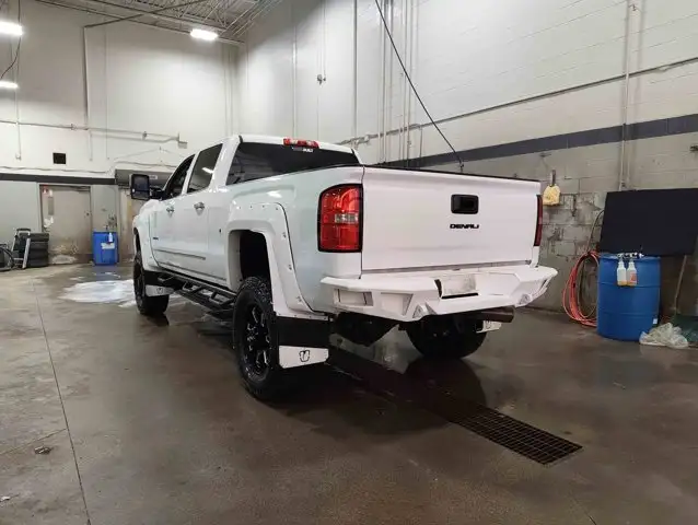 2015 GMC Sierra 2500HD Denali Z71 - Photo 5