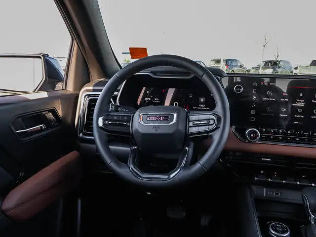 2026 GMC Canyon AT4 - Photo 17