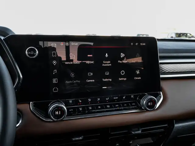 2026 GMC Canyon AT4 - Photo 25