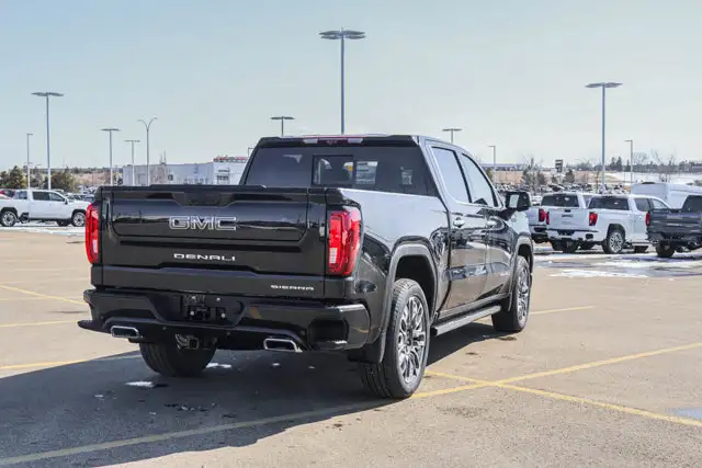 2026 GMC Sierra 1500 Denali Ultimate - Photo 9