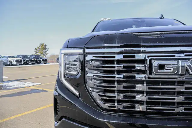 2026 GMC Sierra 1500 Denali Ultimate - Photo 11