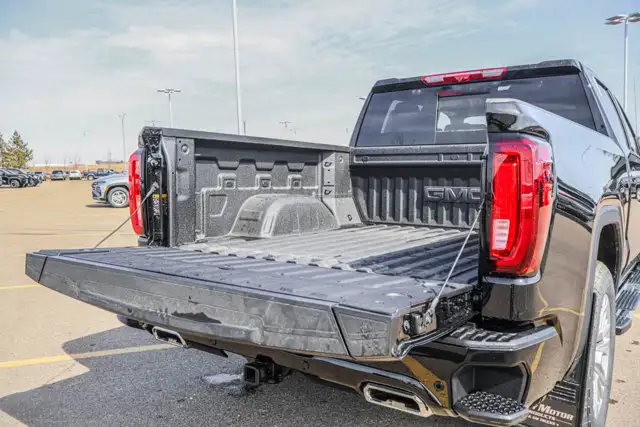 2026 GMC Sierra 1500 Denali - Photo 8